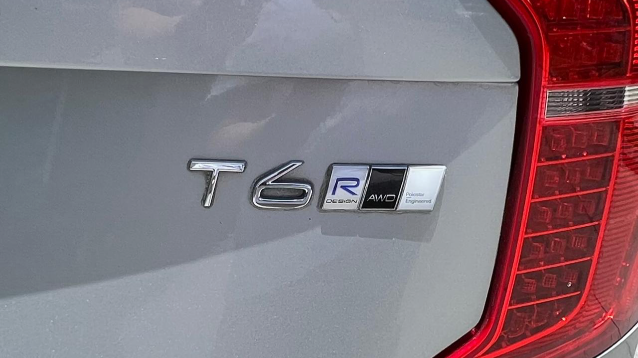 VOLVO XC60 - 2019